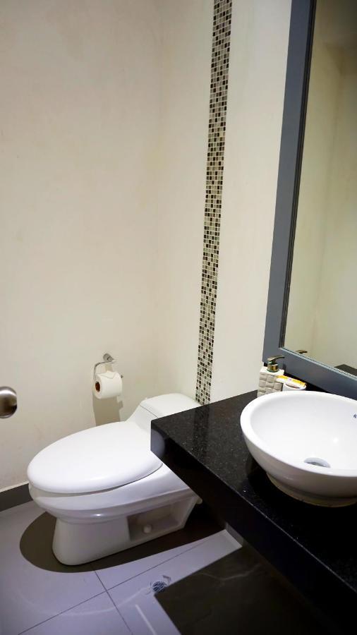 Miraflores Luxury Place Pool Gym 2Bd Lima Buitenkant foto